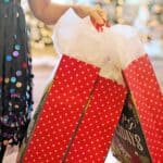 christmas, gifts, presents-8363669.jpg